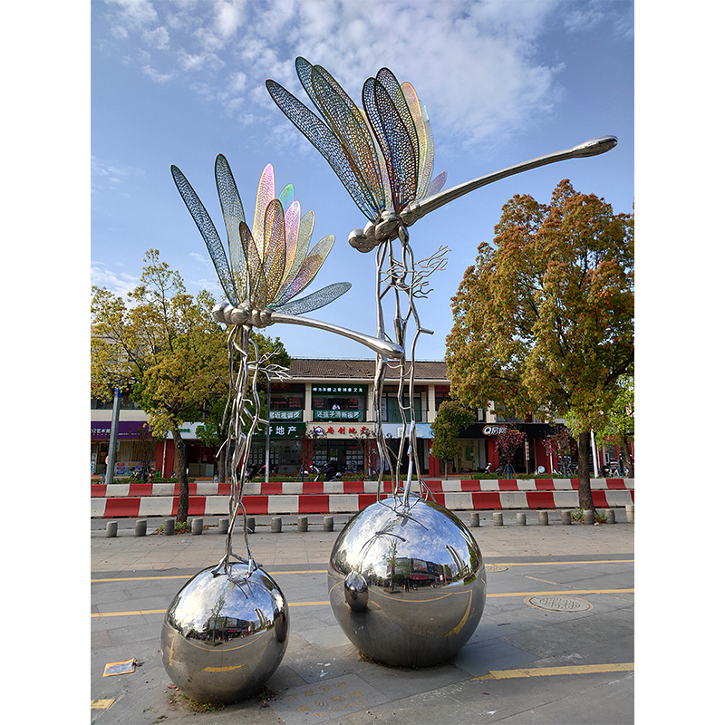 Stainless steel sculpture sketch